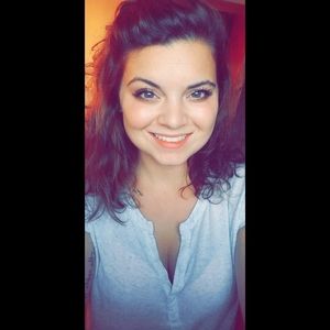 Meet your Posher, Madison